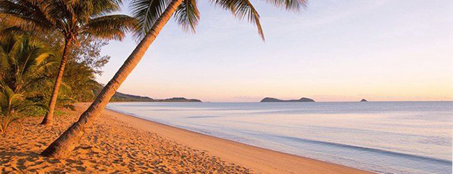 LISA-Sprachreisen-Englisch-Australien-Cairns-Beach-Regenwald-Traumstrand-Meer-Sonne-SOnnenuntergang