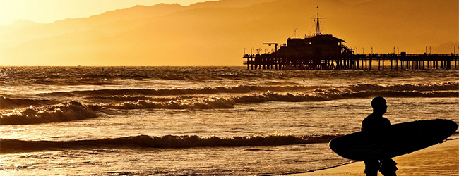 LISA-Sprachreisen-Englisch-Los-Angeles-Santa-Monica-Freizeit-Skyline-Palmen-Meer-Strand-Sonnenuntergang-Surfen-Kalifornien