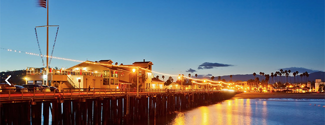 LISA-Sprachreisen-Englisch-Los-Angeles-Santa-Monica-Freizeit-Skyline-Wolkenkratzer-Hochhaeuser-Palmen-Meer-Strand-Promenade