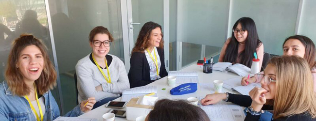 LISA-Sprachreisen-Erwachsene-Chinesisch-China-Peking-Beijing-Schule-Unterricht-Gruppe LISA-Sprachreisen-Erwachsene-Chinesisch-China-Peking-Beijing-Schule-Unterricht-Gruppe