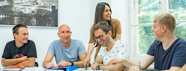 LISA-Sprachreisen-Erwachsene-Deutsch-Deutschland-Muenchen-Schule-Sprachkurs-Unterricht-Gruppe LISA-Sprachreisen-Erwachsene-Deutsch-Deutschland-Muenchen-Schule-Sprachkurs-Unterricht-Gruppe