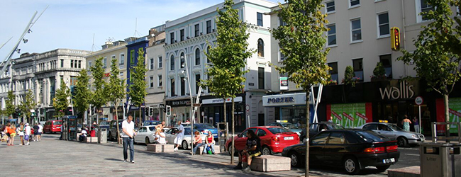 LISA-Sprachreisen-Erwachsene-Englisch-Irland-Cork-Stadt-Boulevard-Einkaufen LISA-Sprachreisen-Erwachsene-Englisch-Irland-Cork-Stadt-Boulevard-Einkaufen