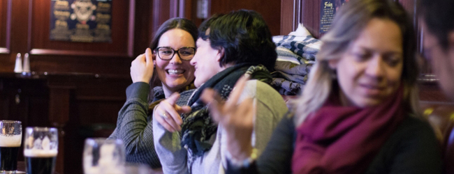 LISA-Sprachreisen-Erwachsene-Englisch-Irland-Dublin-30-Plus-Pub-Restaurant-Essen