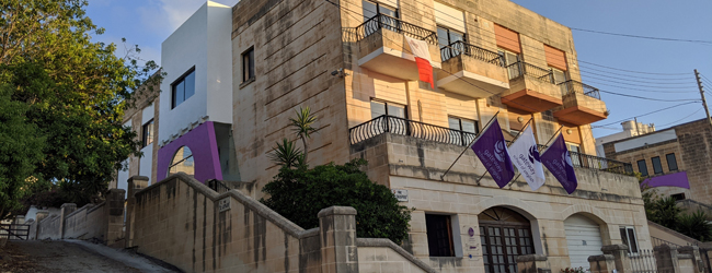 LISA-Sprachreisen-Erwachsene-Englisch-Malta-San-Gwann-St-Julians-Sprachschule-Villa-Gebaeude LISA-Sprachreisen-Erwachsene-Englisch-Malta-San-Gwann-St-Julians-Sprachschule-Villa-Gebaeude