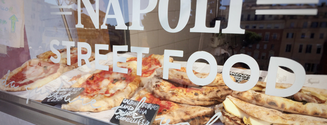 LISA-Sprachreisen-Erwachsene-Italienisch-Italien-Neapel-Napoli-Pizza-Original-Tricolore LISA-Sprachreisen-Erwachsene-Italienisch-Italien-Neapel-Napoli-Pizza-Original-Tricolore