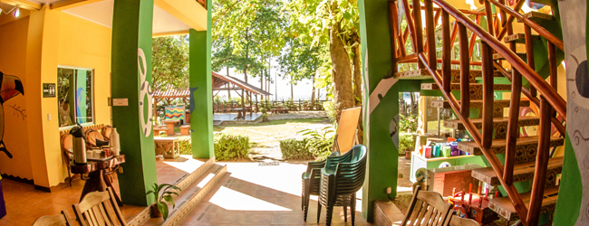 LISA-Sprachreisen-Erwachsene-Spanisch-Costa-Rica-Samara-Beach-Sprachschule-Gebaeude-Garten-Meer LISA-Sprachreisen-Erwachsene-Spanisch-Costa-Rica-Samara-Beach-Sprachschule-Gebaeude-Garten-Meer