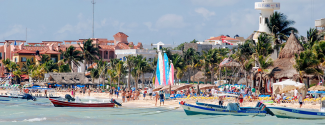 LISA-Sprachreisen-Erwachsene-Spanisch-Mexiko-Playa-de-Carmen-Strand-Boote-Leuchtturm-Baden LISA-Sprachreisen-Erwachsene-Spanisch-Mexiko-Playa-de-Carmen-Strand-Boote-Leuchtturm-Baden
