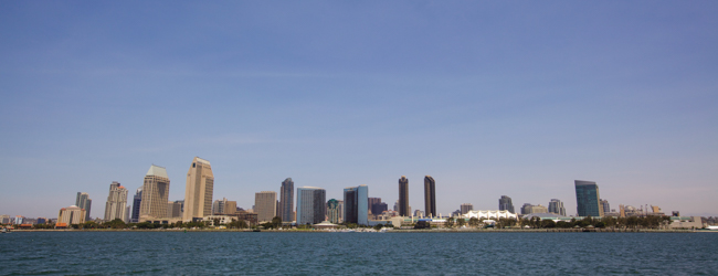 LISA-sprachreisen-englisch-san-diego-skyline-stadt-meer-sightseeing-Hochhaus